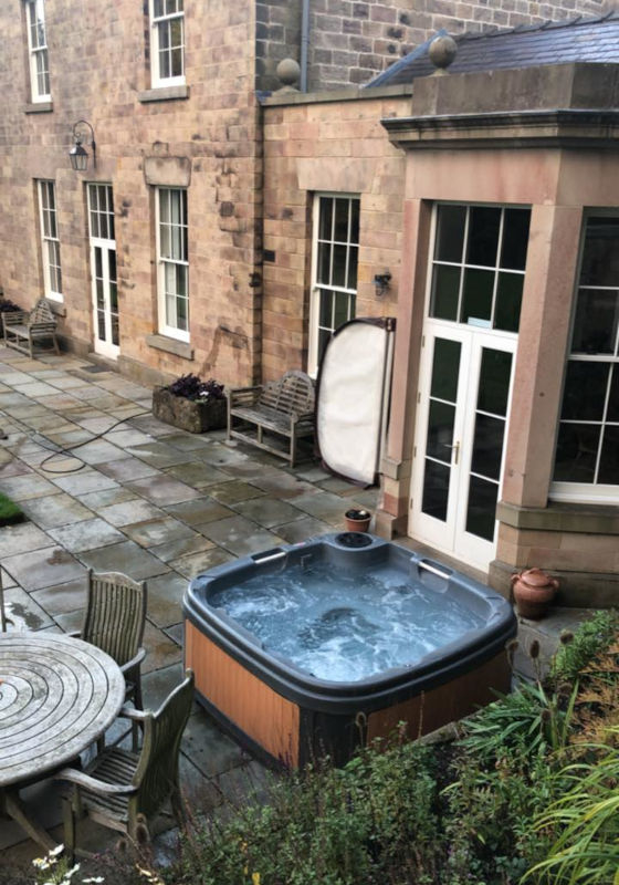 Hot Tub Hire throughout Derbyshire, the Peak District and